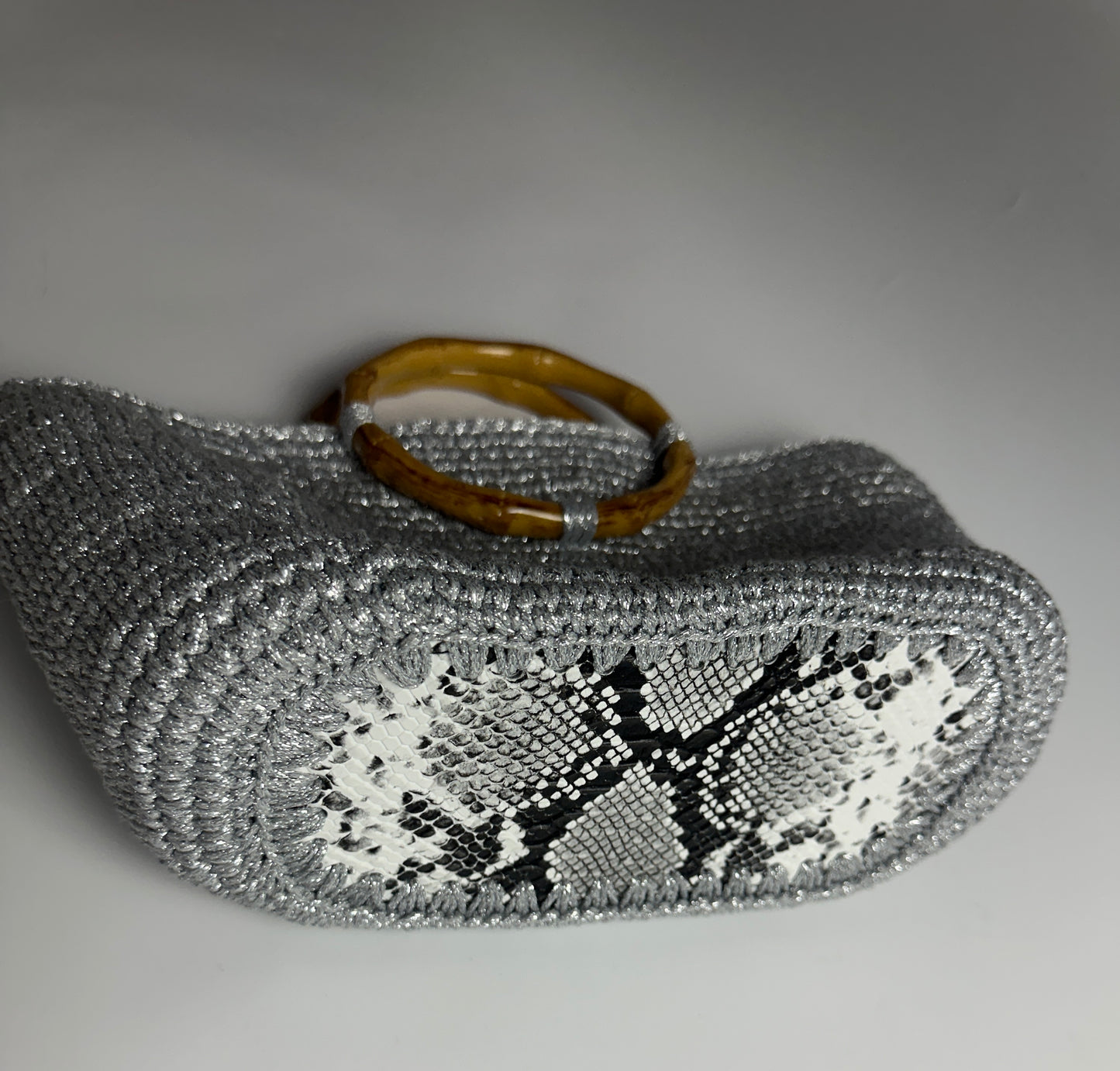 Bamboo Glow • Handcrafted Woven Bag